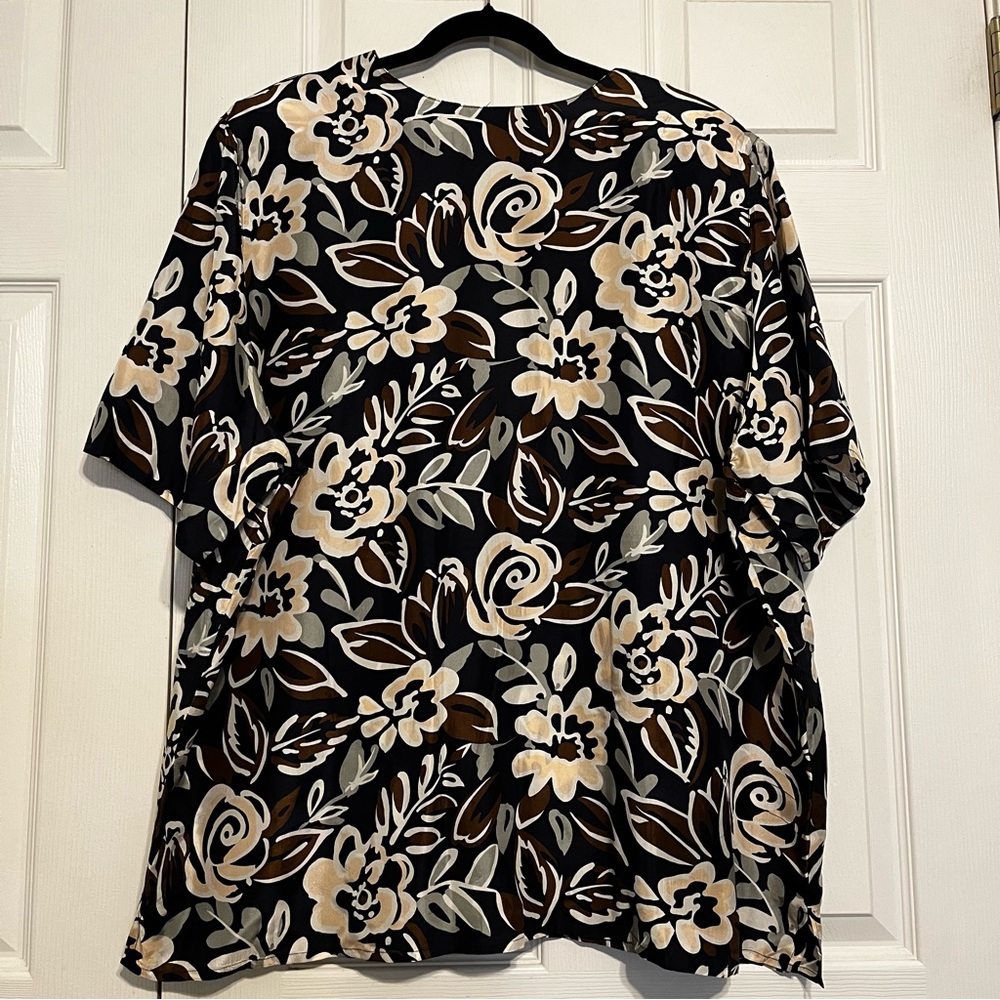 Vintage Valerie Stevens Pure Silk Black and Cream Floral Blouse Size 24W 80s 90s